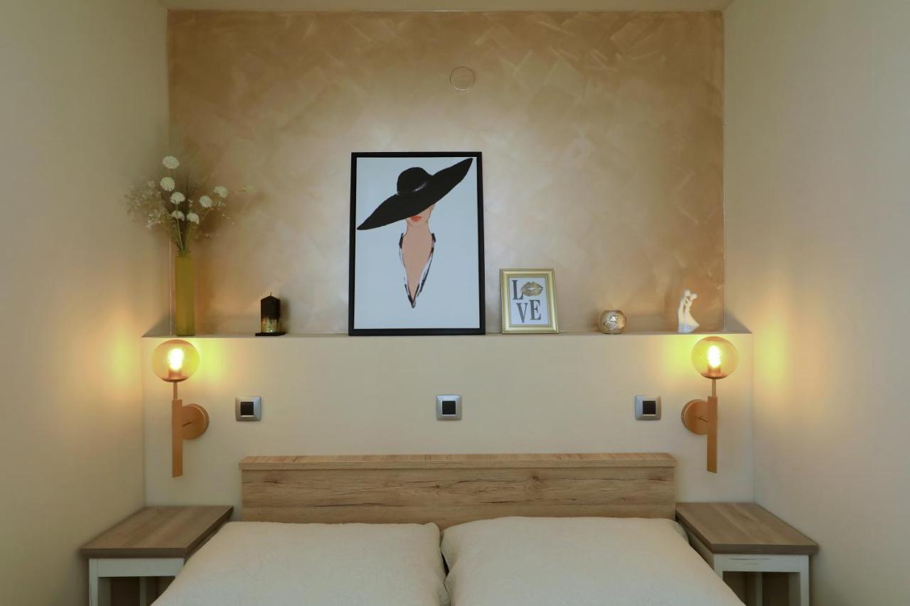 Apartman Zara Extérieur photo